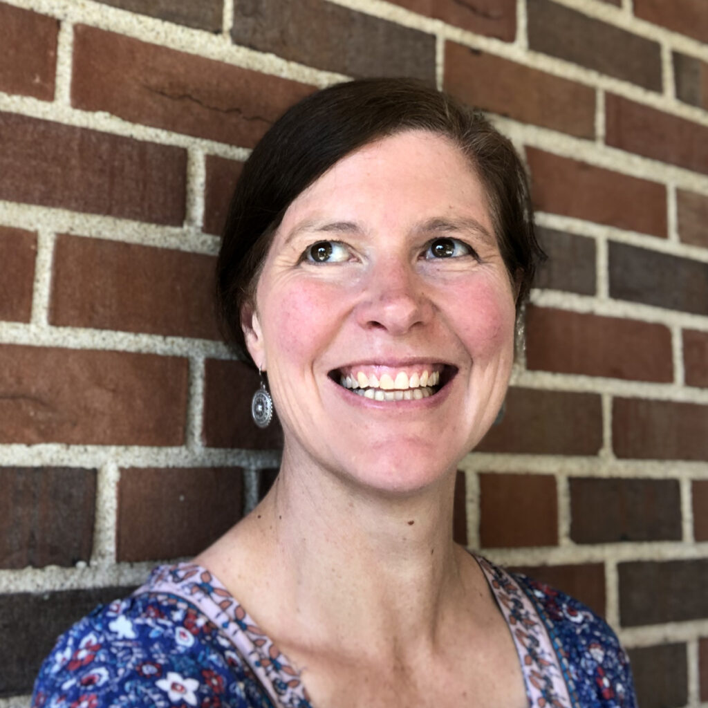 Julie Griffey - Machine Embroidery Geek
