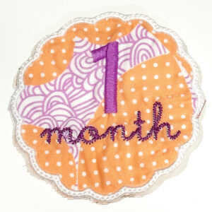 In-the-hoop baby month milestone patches