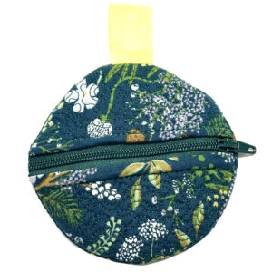 In-the-hoop quilted baby binky holder